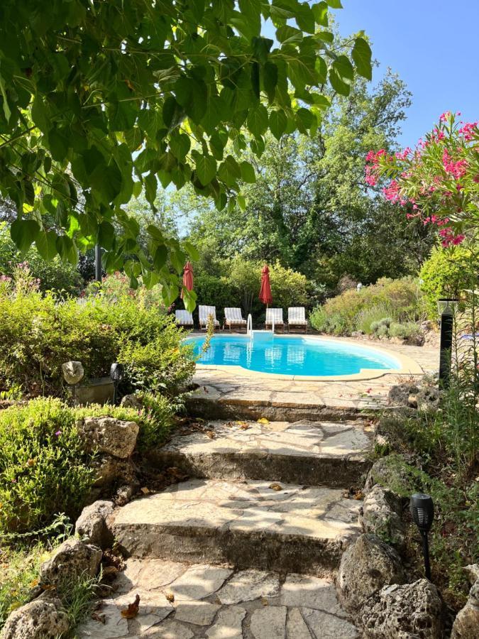 La Parenthese Du Var - Gite Avec Grande Terrasse Vue Sur Piscine Saint-Antonin-du-Var 외부 사진